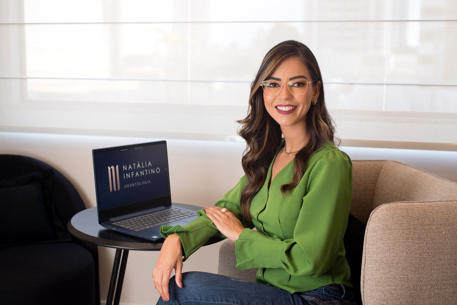 Dra. Natália Infantino — cirurgiã-dentista em Cuiabá